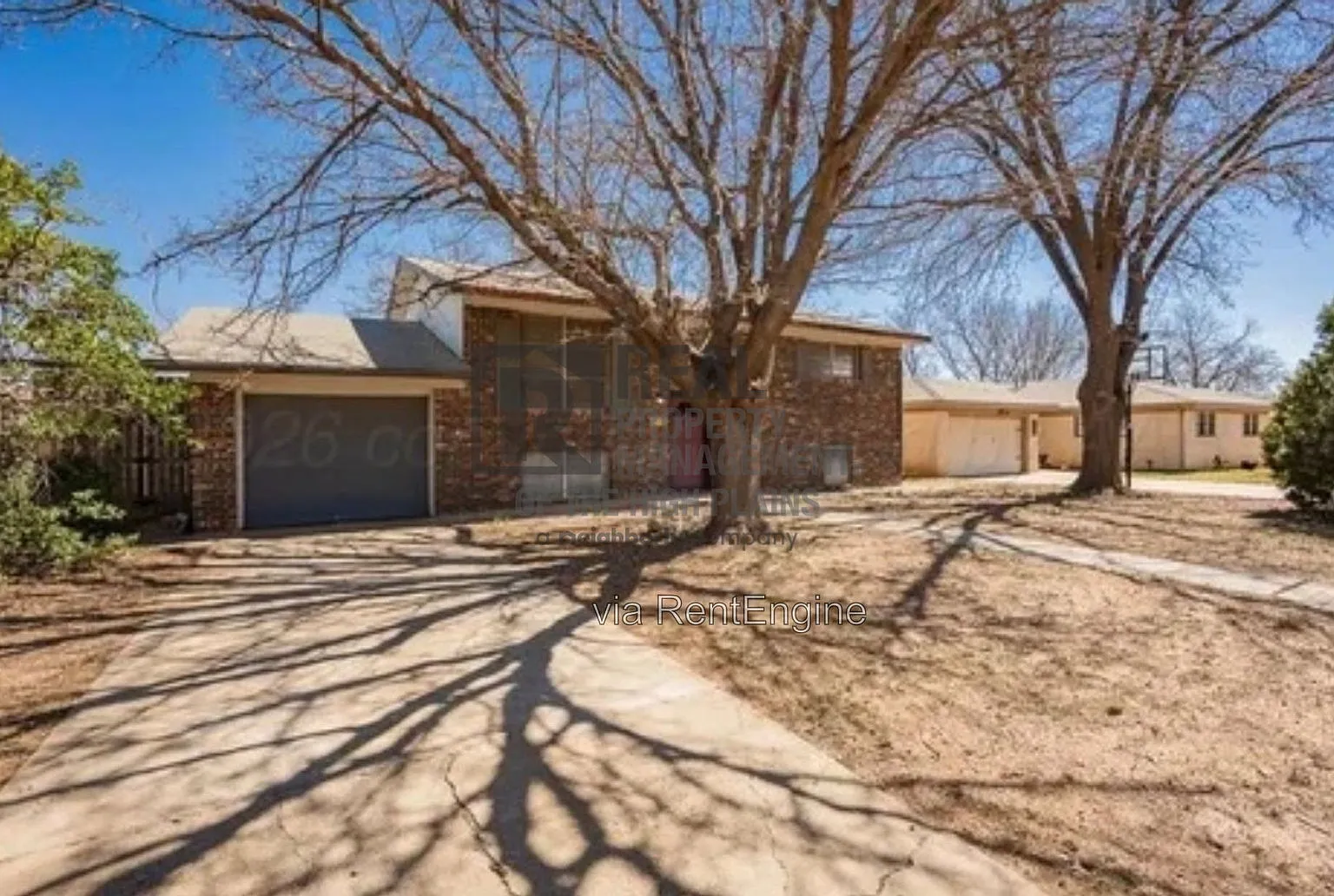 4 bed, 2.5 bath, 2128 sqft, $2,200 — Photo 2
