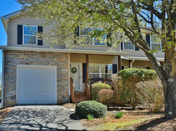 206 Pembrook Rd, Swannanoa, NC 28778