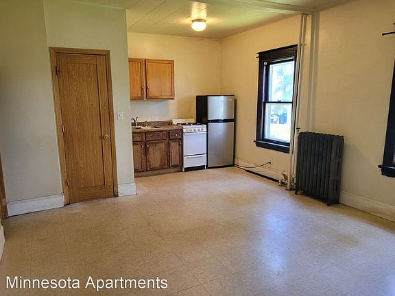 2nd image of 1552 Edmund Ave #5020451