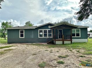 706 Reaser Dr, Victoria, TX 77905