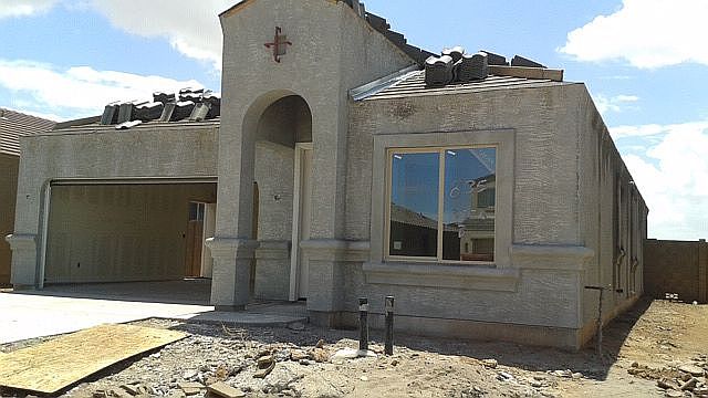 1st image of 4913 E Iolite St
