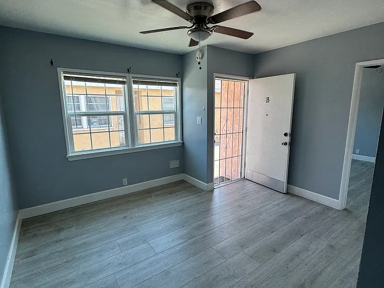 10231 San Carlos Ave #B — Photo 5