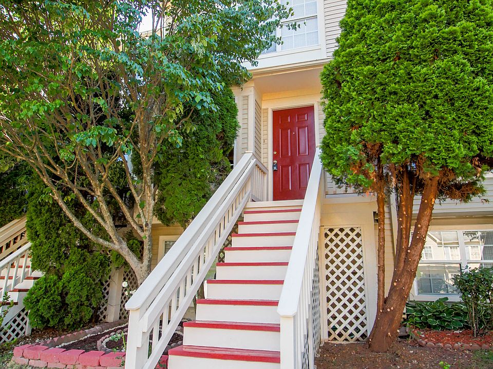 1st image of 14112 Autumn Cir