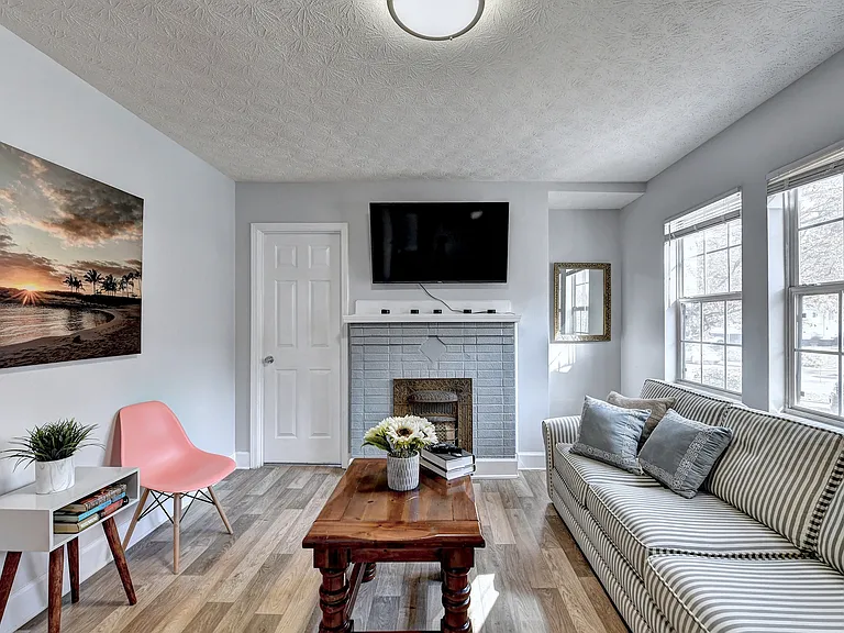 1170 Atlantic Dr NW — Photo 10