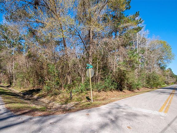 2nd image of 80 Pine Crest Dr