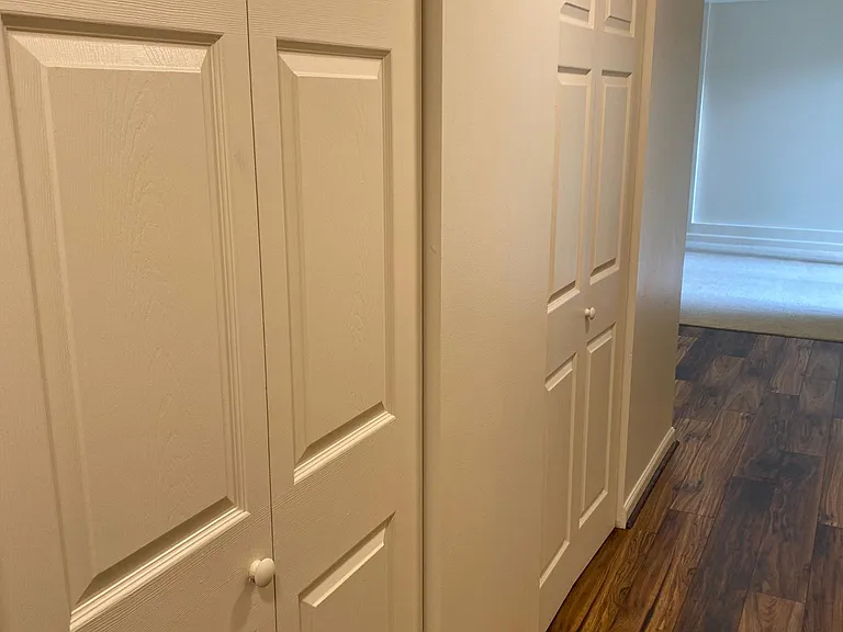 400 W Roy St #104 — Photo 12