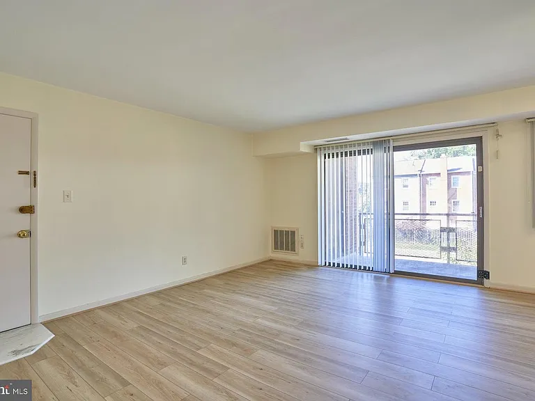 4371 Lee Hwy — Photo 25