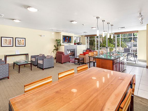4th image of 375 Kirkland Ave APT 347