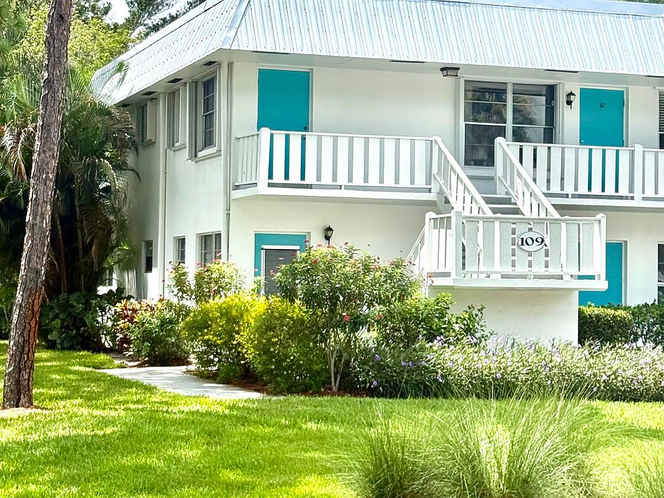 1st image of 2929 Se Ocean Blvd SE Ocean Apt, 109 - 5