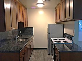 Spacious 2 Bedroom, Freshly Painted, Updated Kitchen with Granite Countertops, on Central Ave, 2 br / 1.0 ba, $2395