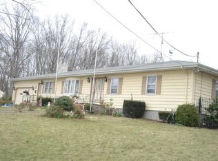 163 Savoie St, Fall River, MA 02723