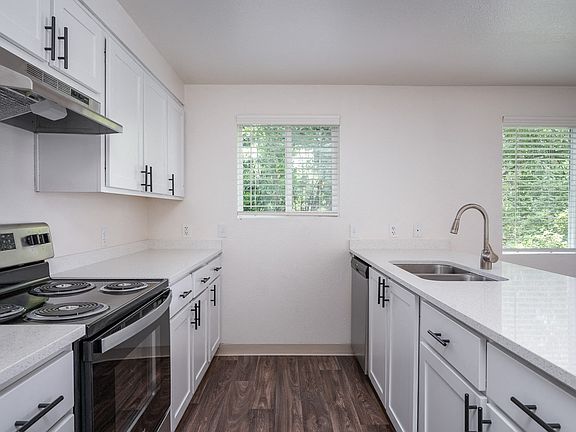 Main Street Village | Kitchen