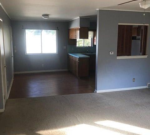 2nd image of 938 N Monroe St #938