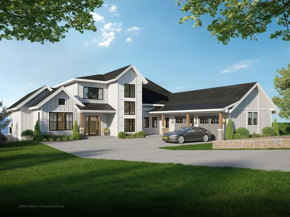 148 North Lake Shore Drive, Brookfield, CT 06804