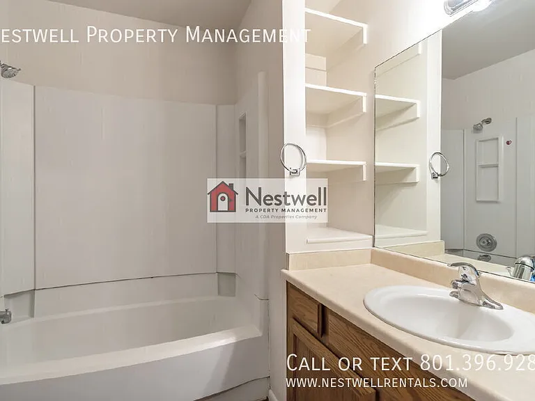 1162 N 200 W #6 — Photo 11