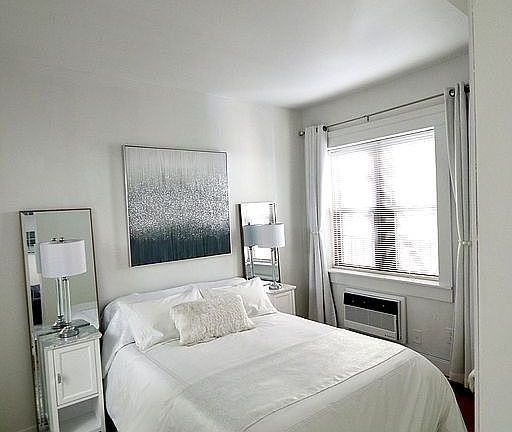 3rd image of 425 W 24th St APT 3G