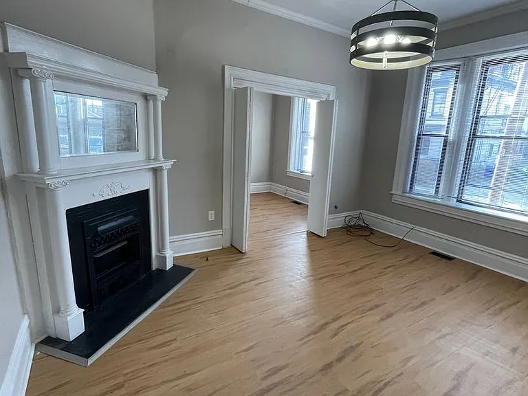 4901 Friendship Ave. — Photo 2
