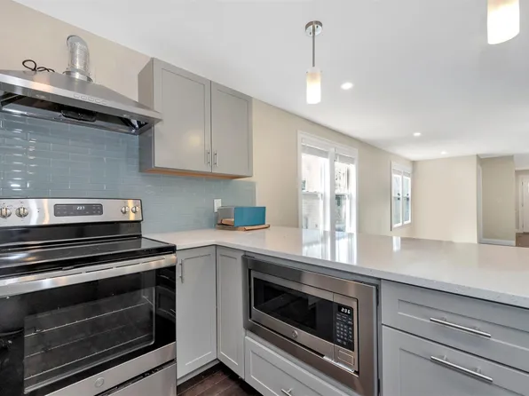 45 Wright Ave, Medford, MA