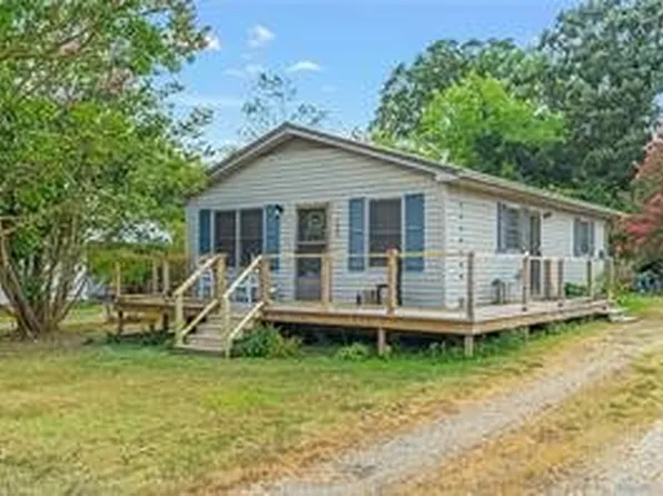 100 Howard St, Thomasville, NC 27360