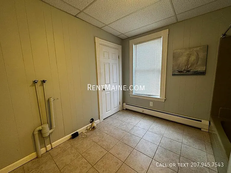 17 Edwards St #1 — Photo 8