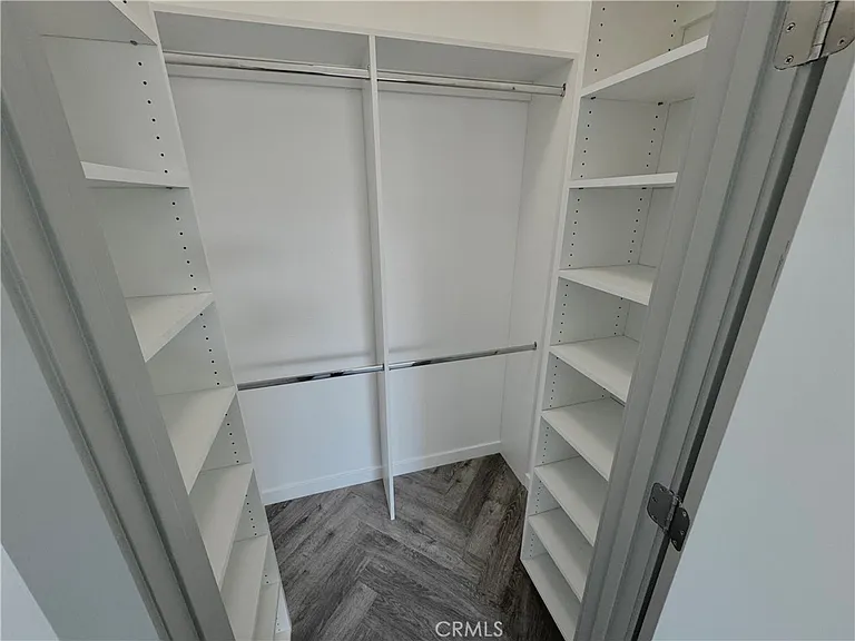 2643 Summerchase Ave #B — Photo 17