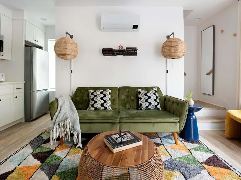 542 Boulevard Pl NE #C — Photo 7