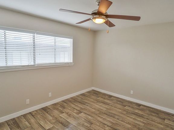 3rd image of 739 Byrnes Dr APT 9