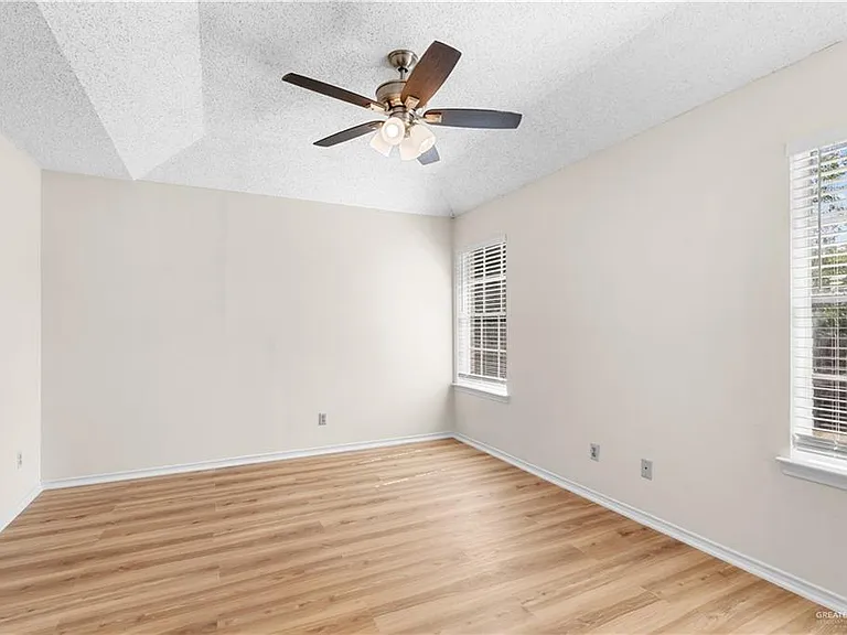 1709 Jonquil Ave — Photo 5