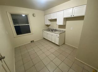 5309 N 28th St #5309, Milwaukee, WI 53209