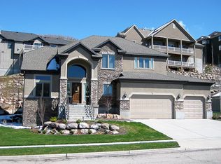 4497 S Spring Meadow Dr, Bountiful, UT 84010