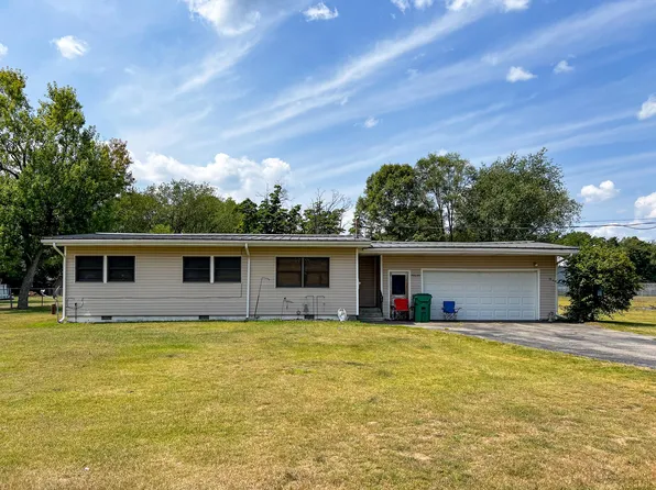 70626 Roosevelt St, Niles, MI 49120