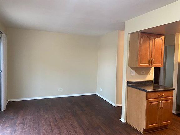 4th image of 3144 Medford Ct