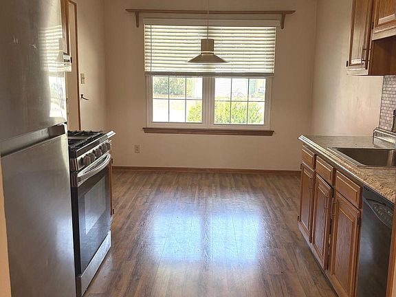 4th image of 8 Partridge Ct