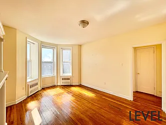 Rented by Level Group