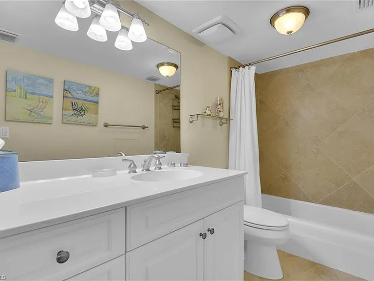3443 Gulf Shore Blvd N #710 — Photo 20