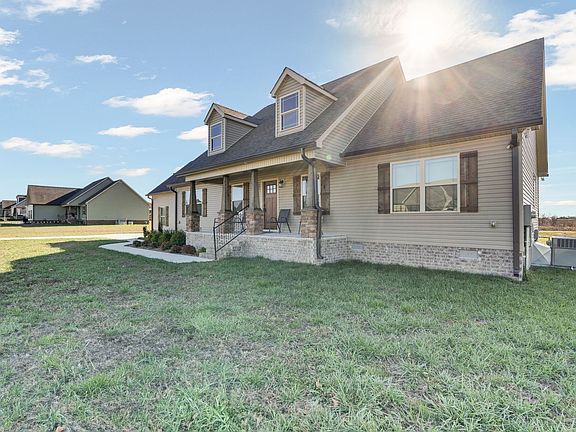 2nd image of 1022 Richland Farms Dr