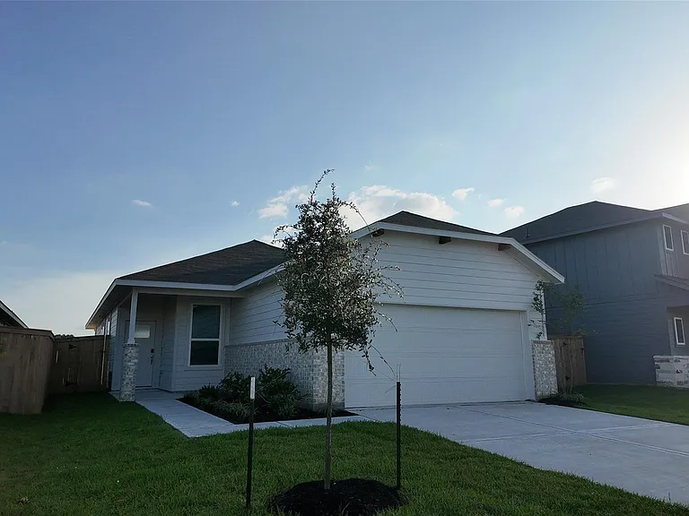 14206 Granger Pointe Ln — Photo 2