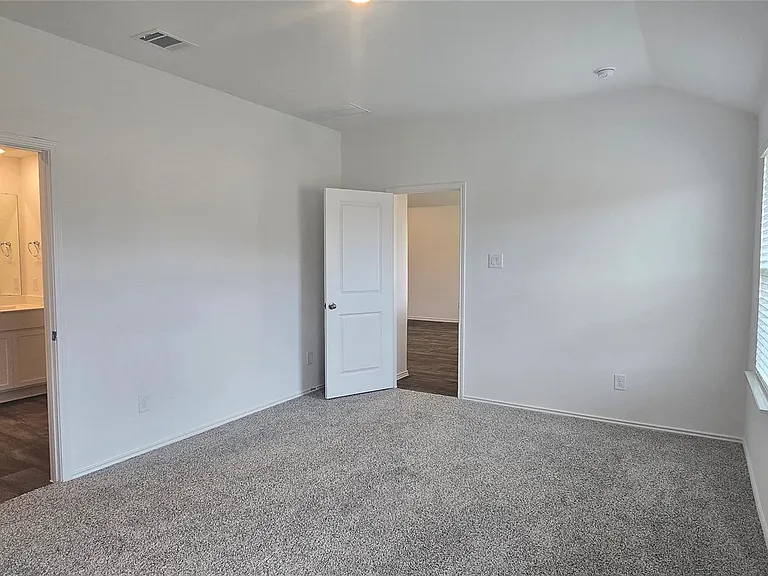 3046 Holland Lakes Dr — Photo 23