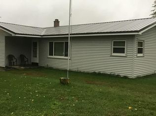 315 S Trent Rd, Ravenna, MI 49451