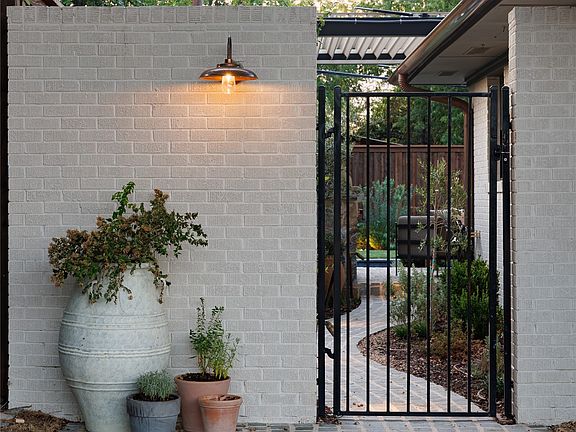 3rd image of 6861 E Mockingbird Ln