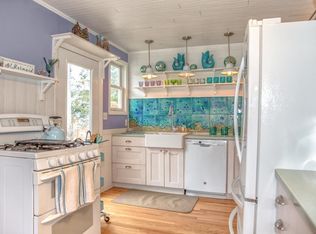 74 Ellendale Cir, Springfield, MA 01128