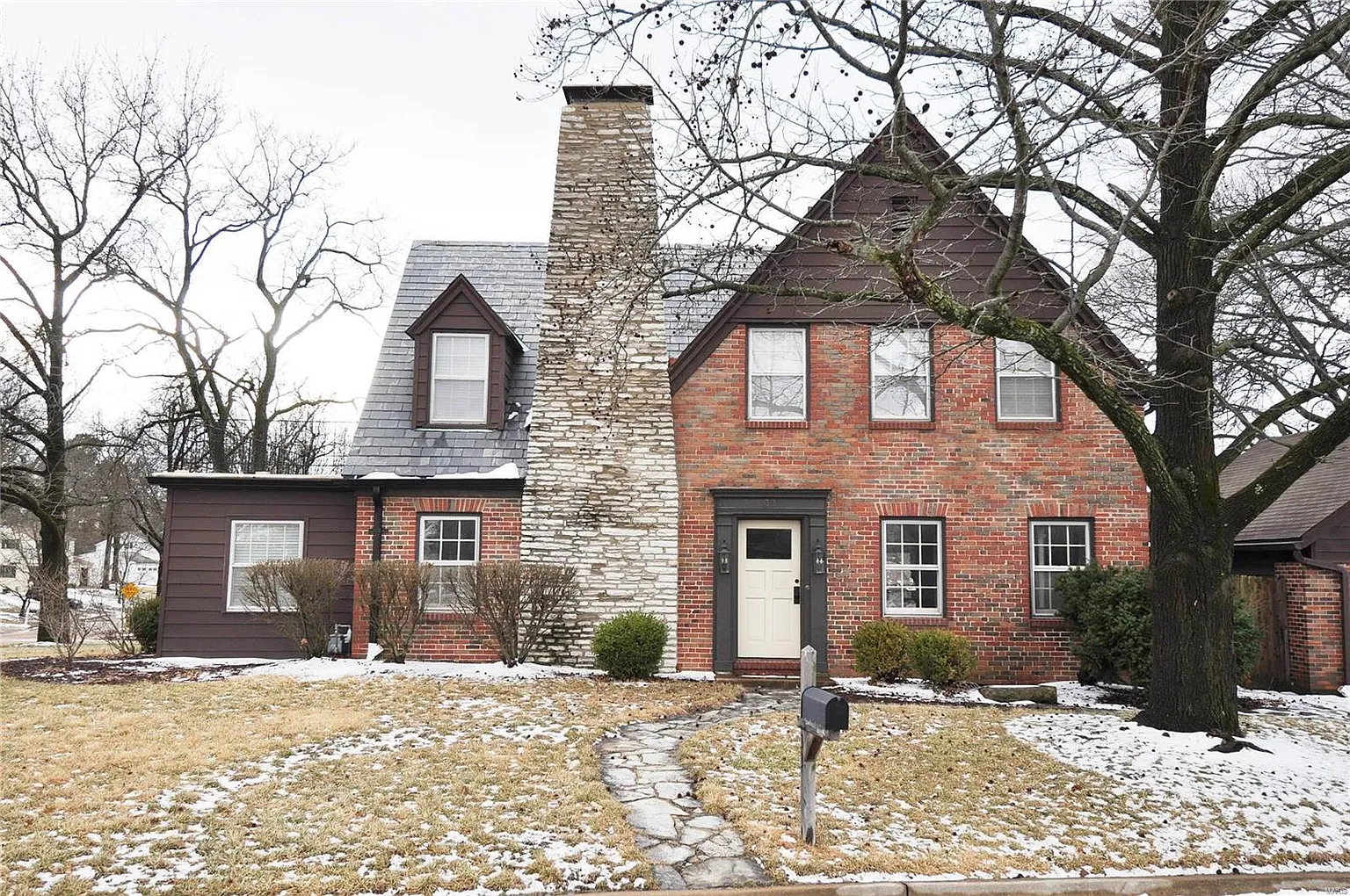 33 W Glenwood Ln photo 1