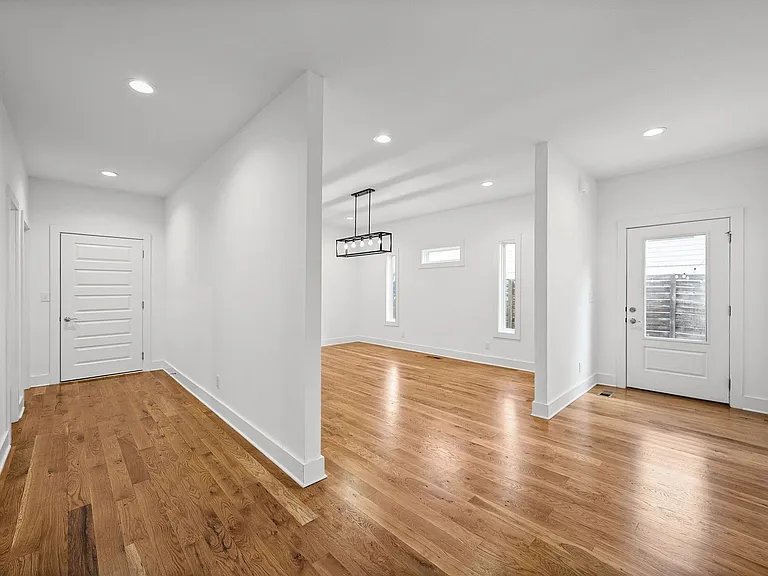 515 Wilcox St — Photo 18