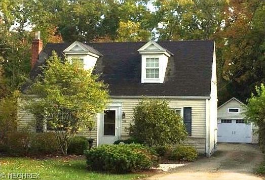 1st image of 222 Chagrin Blvd