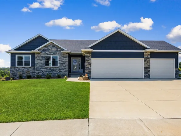 2121 Wycliffe Ct SW, Cedar Rapids, IA 52404