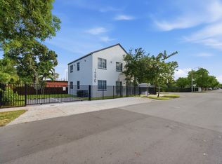 1290 NW 25th St, Miami, FL 33142