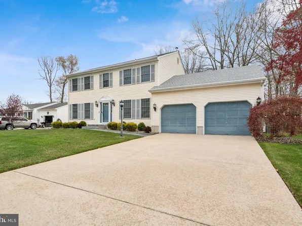 31 Lisa Marie Ter, Millville, NJ 08332