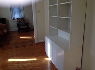 305 Grove St, Haddonfield, NJ 08033