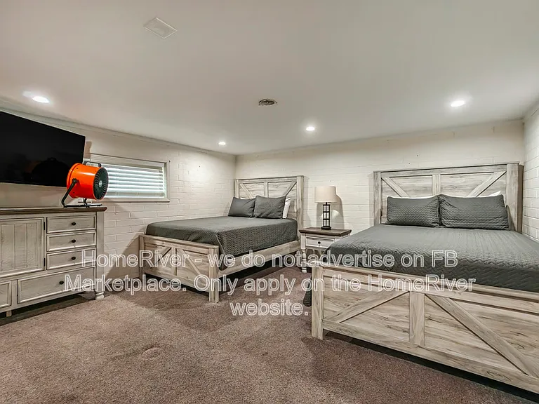 2691 Saratoga Ave — Photo 14
