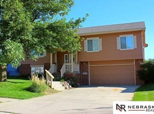 10419 Nebraska Ave, Omaha, NE 68134